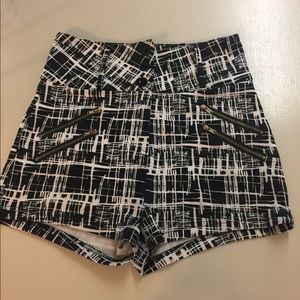 High waisted Connection 18 Shorts S